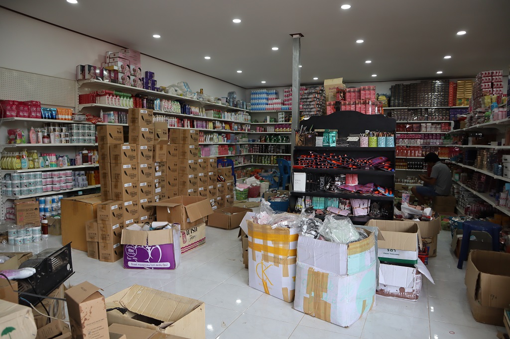 ຂໍຂອບໃຈ ຮ້ານໂດ້ຂາຍເຄື່ອງສຳອ້າງ(ຂາຍສົ່ງ-ຍ່ອຍ)ທີ່ໃຊ້ບໍລິການໂປຮແກ້ມບໍລິຫານການຂາຍຂອງບໍລິສັດເຮົາ