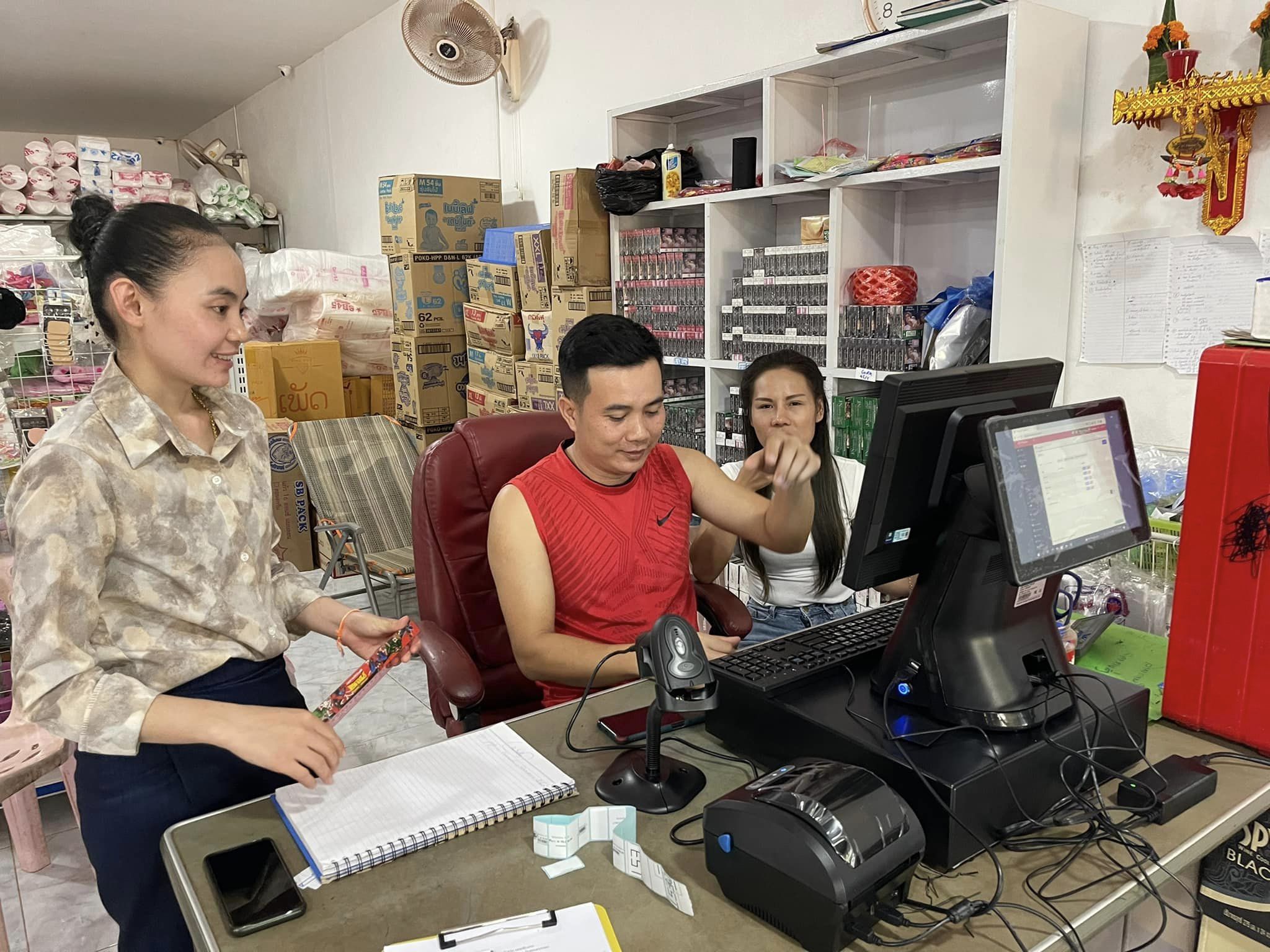 ຂໍຂອບໃຈ ຮ້ານ ນິດໜ່ອຍ ຂາຍສົ່ງ ແລະ ຂາຍຍ່ອຍ ບ້ານໄຜ່ລ້ອມ ທີ່ນຳໃຊ້ໂປຼແກຼມ POS ອອນລາຍ ຄູ້ມຄອງຜ່ານມືຖື