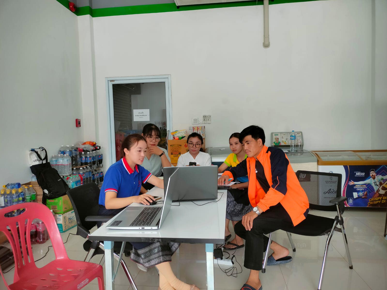 ຂໍຂອບໃຈ SSB Mart ບ້ານໄຊມຸງຄຸນ, ເມືອງນາຊາຍທອງ, ນະຄອນຫຼວງຽງຈັນ ທີ່ນຳໃຊ້ລະບົບ ໂປຼແກຼມ POS ອອນລາຍ ສາມາດຄູ້ມຄອງ ແລະ ບໍລິຫານ ຜ່ານໂທລະສັບມືຖື ໄດ້ທຸກທີທຸກເວລາ.